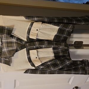 $5/$25- Paper Tee Striped Button-Up Shirt